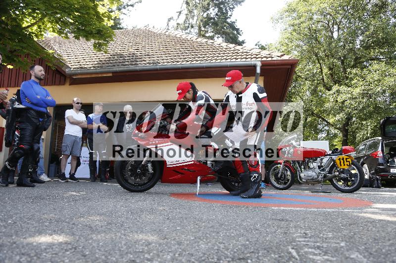 Archiv-2025/27 12.06.2025 Ducati Schweiz Trackday Warmup  ADR/Impressionen
